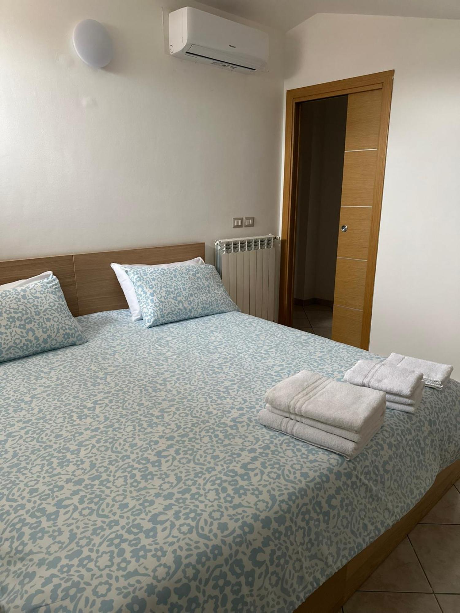 Dimora Dei Colli Bed & Breakfast Pignataro Maggiore ภายนอก รูปภาพ